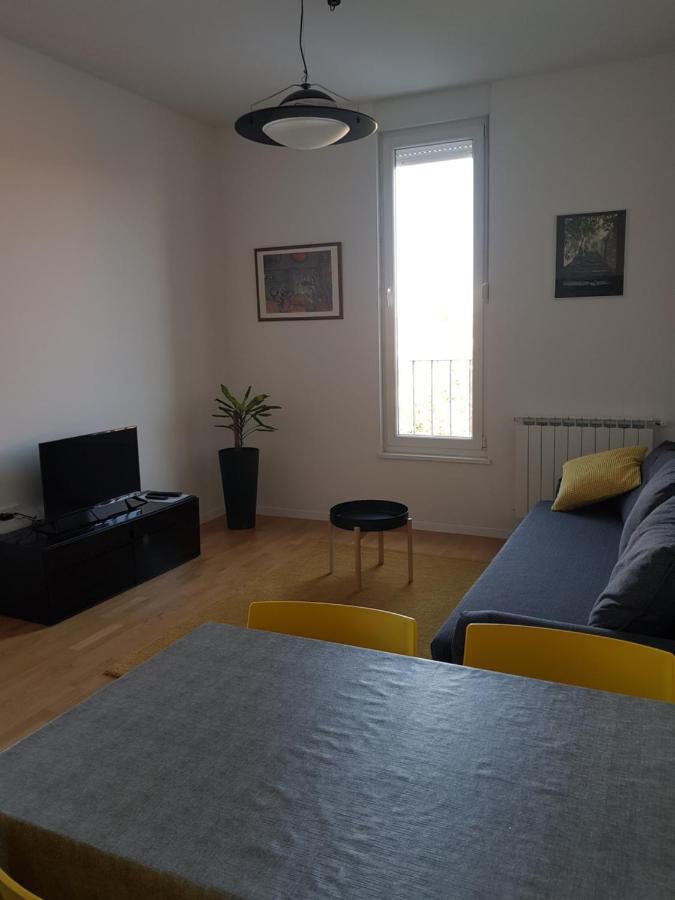 Apartmani Seven App Загреб Экстерьер фото